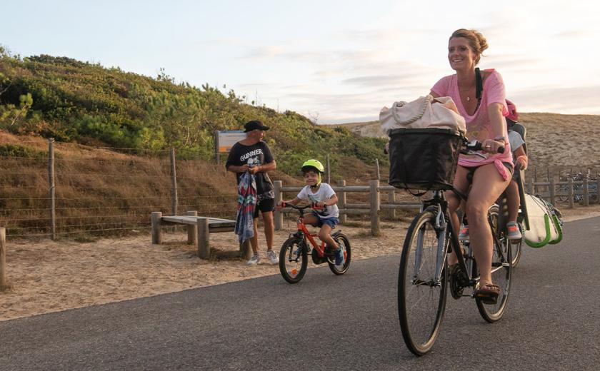 Vélo au camping Les Oyats