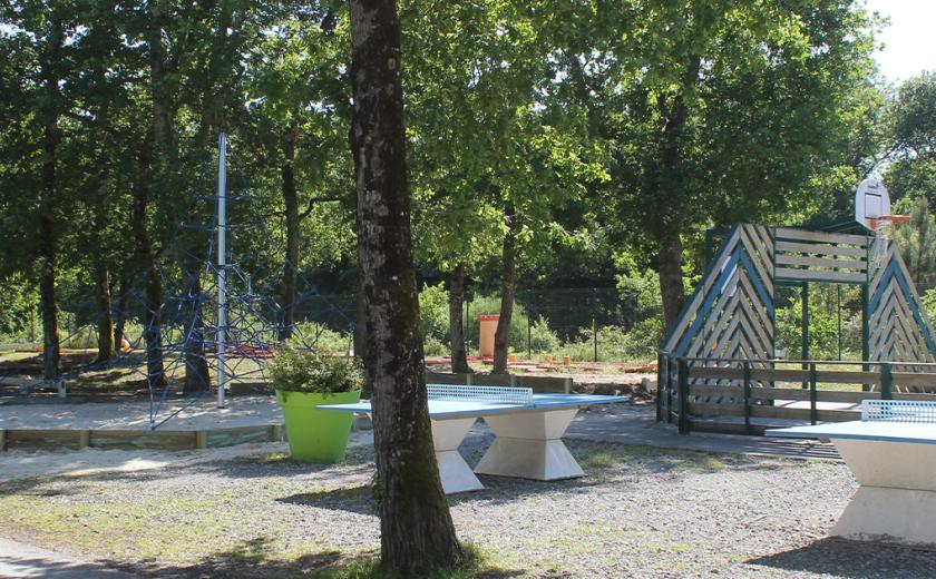 jeux enfants camping La Pointe